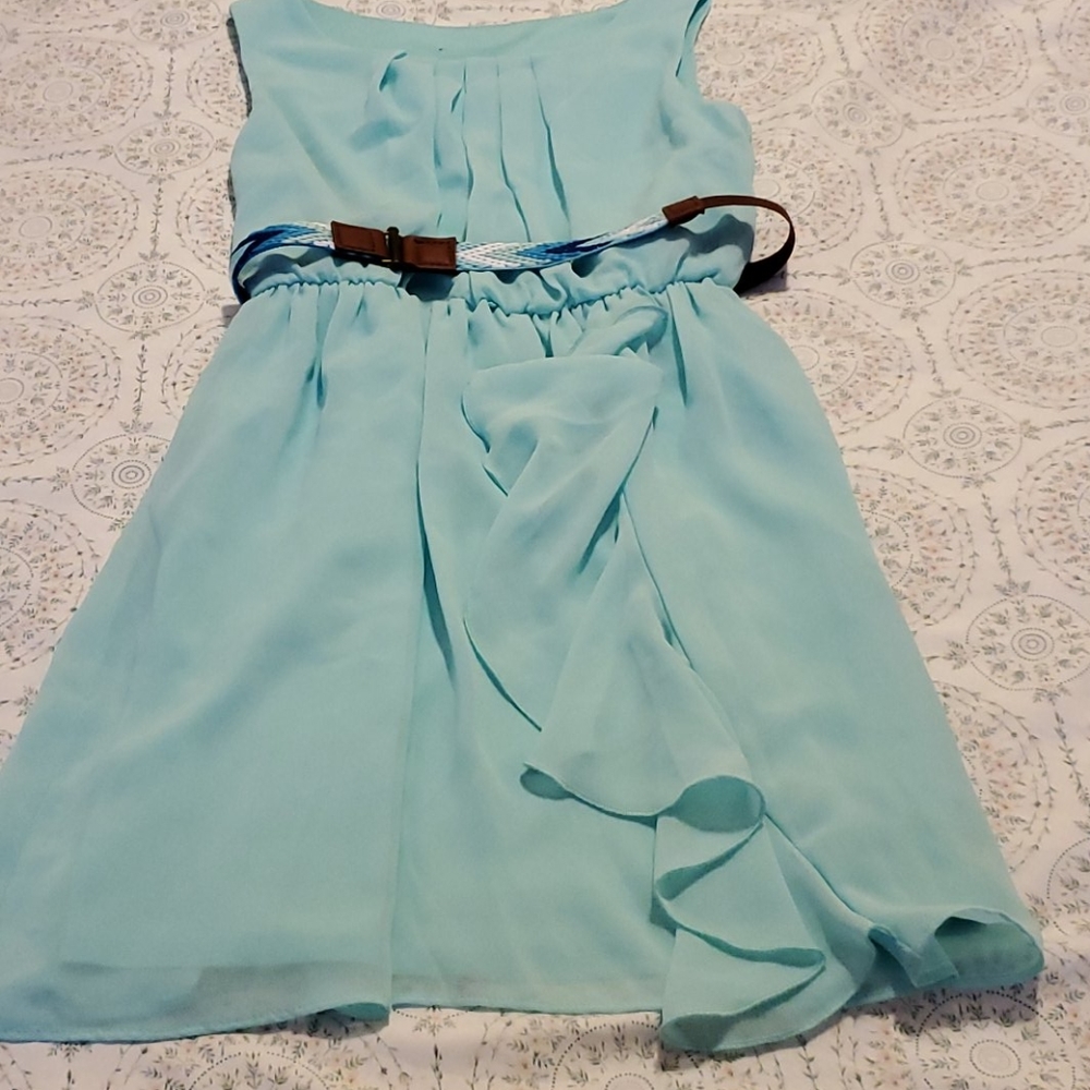Girls dress